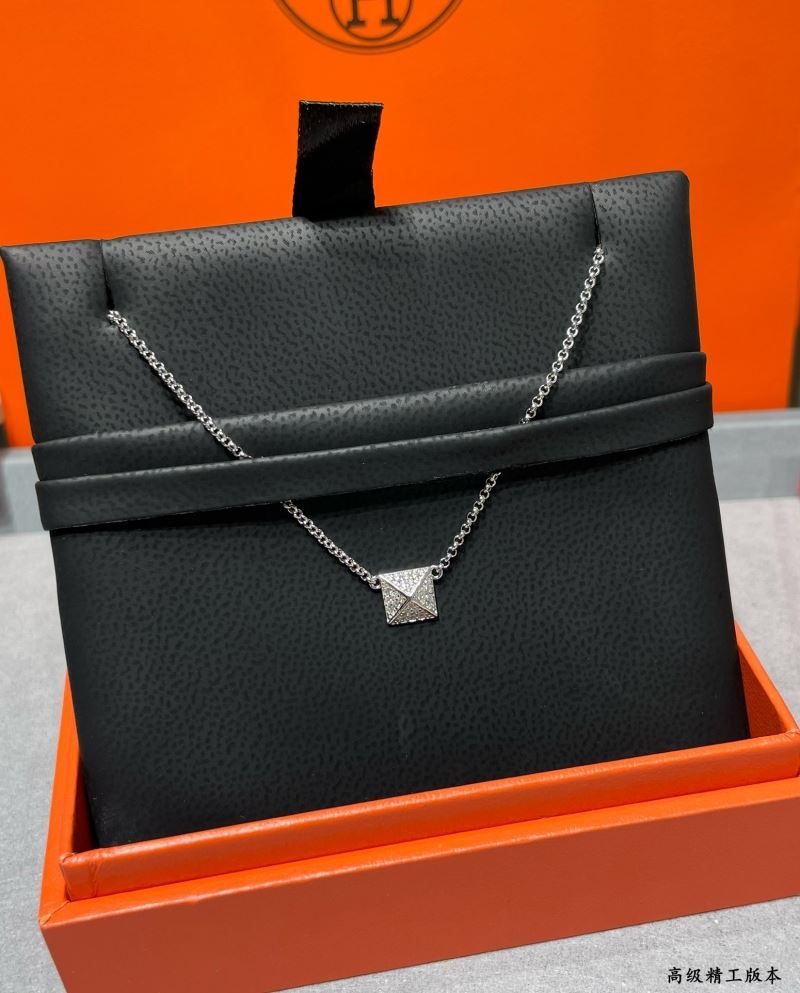 Hermes Necklaces